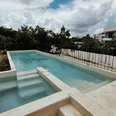 Condominio En Tulum, La Veleta.